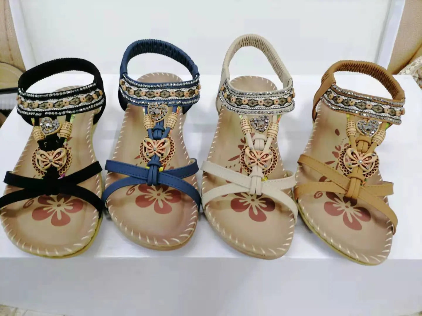 Large Size Flat Sandals Flower Rhinestone Sandals Beach Shoes Trendify